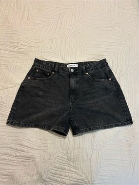 100% Cotton Washed Black High-Rise Wide Leg Denim Shorts Size 13